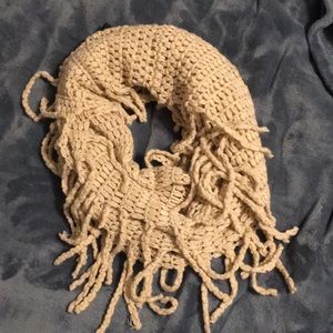 Infinity scarf